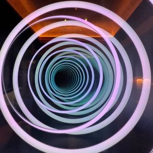 Meet your Posher, Kara